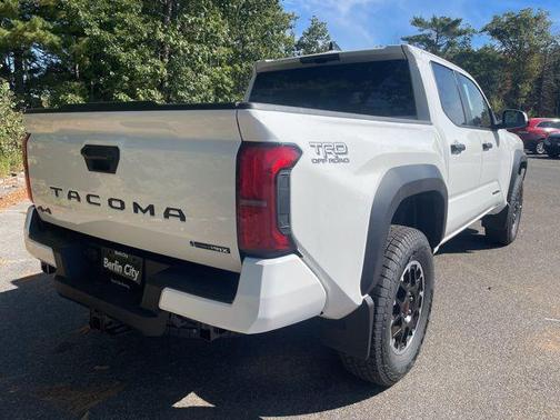 2025 Toyota Tacoma Hybrid TRD Off Road