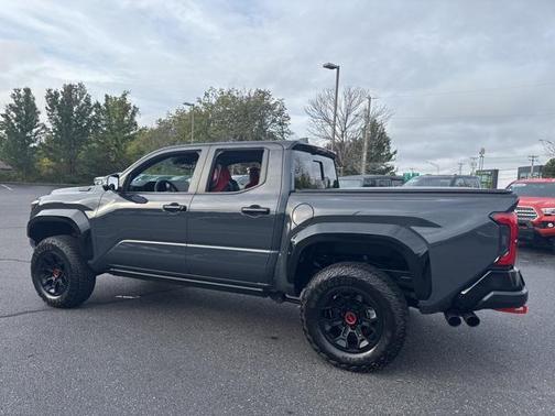 2025 Toyota Tacoma Hybrid TRD Pro