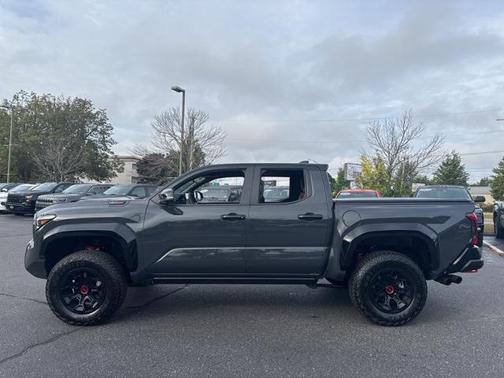 2025 Toyota Tacoma Hybrid TRD Pro