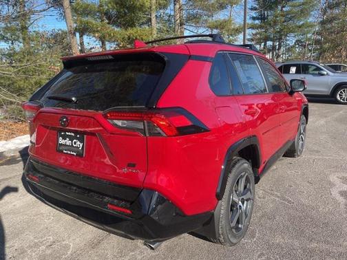 2025 Toyota RAV4 Hybrid SE