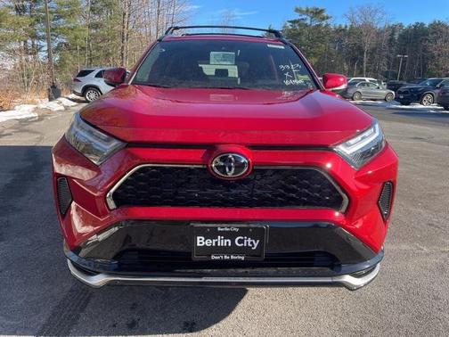 2025 Toyota RAV4 Hybrid SE