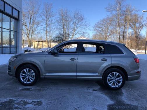 2017 Audi Q7 3.0T Premium