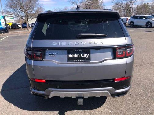 2025 Land Rover Discovery Sport S