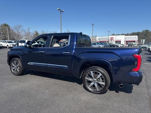 2023 Toyota Tundra Hybrid Capstone
