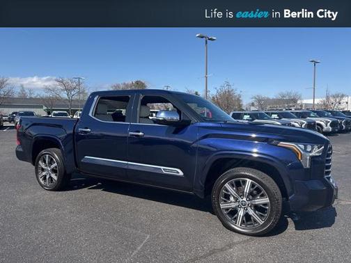 2023 Toyota Tundra Hybrid Capstone