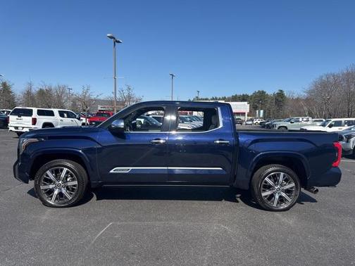 2023 Toyota Tundra Hybrid Capstone