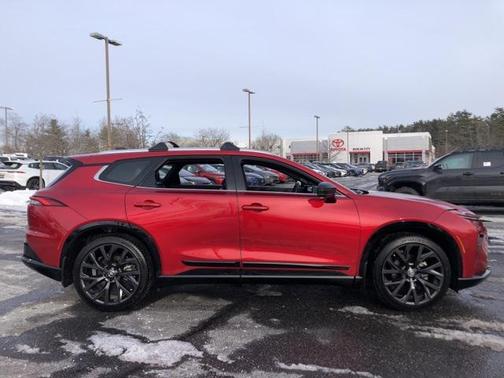 2025 Toyota Crown Signia Limited