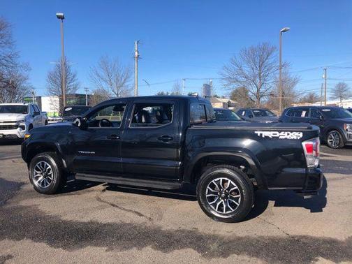 2023 Toyota Tacoma TRD Sport