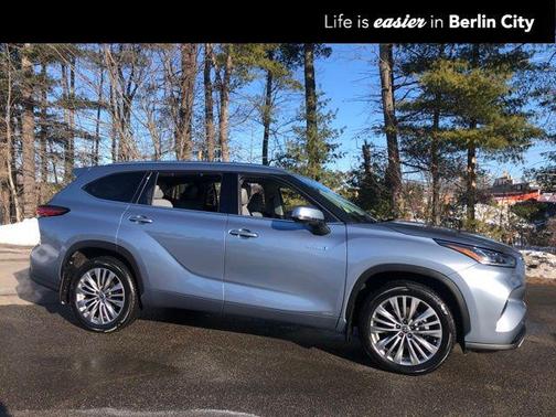 2021 Toyota Highlander Hybrid Platinum