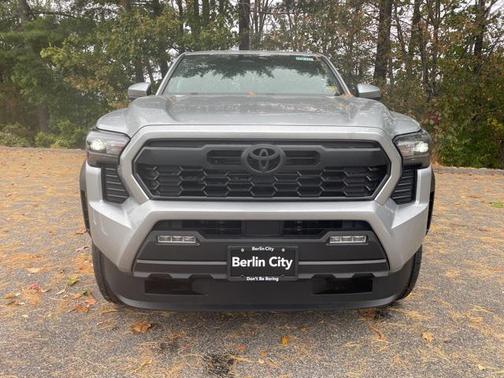 2025 Toyota Tacoma Hybrid TRD Off Road