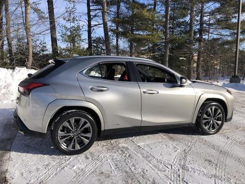 2022 Lexus UX 250h F Sport