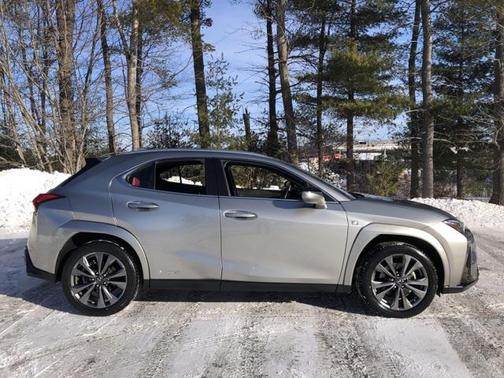 2022 Lexus UX 250h F Sport