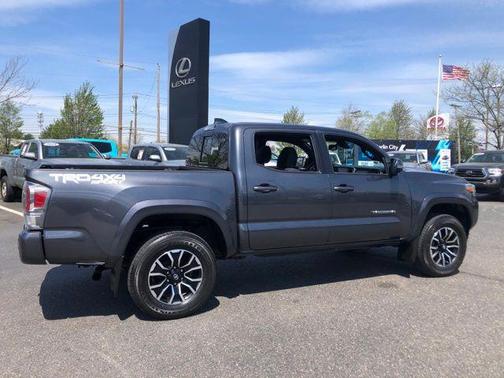 Magnetic Gray Metallic 2022 Toyota Tacoma TRD Sport