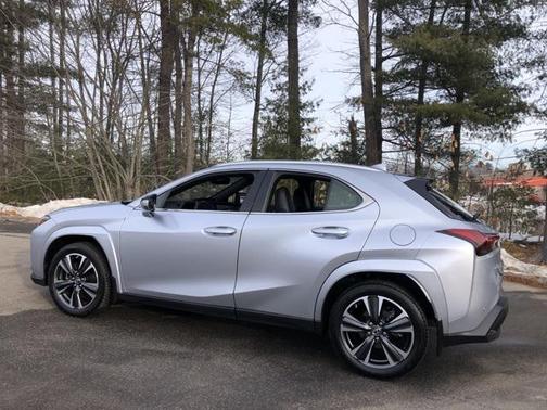 2023 Lexus UX 250h Base