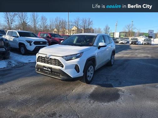 2025 Toyota RAV4 LE