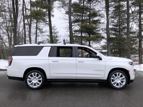 2021 Chevrolet Suburban 4WD High Country