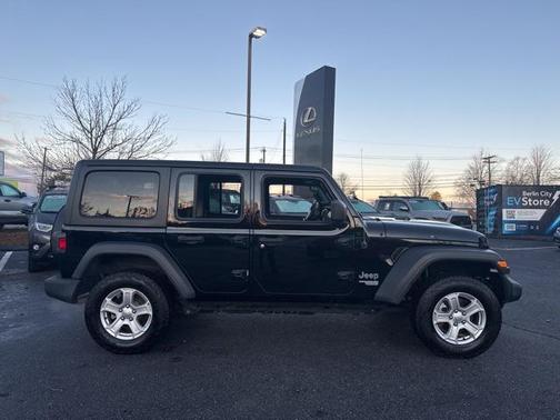 2020 Jeep Wrangler Unlimited Sport