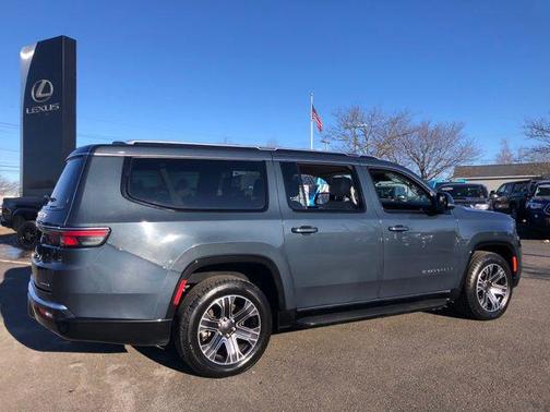 2024 Jeep Wagoneer L Series II 4x4