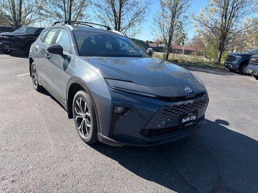 Cloud 2026 Toyota Crown Signia XLE
