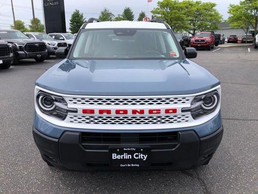 Azure Gray Metallic Tri-Coat 2025 Ford Bronco Sport Heritage