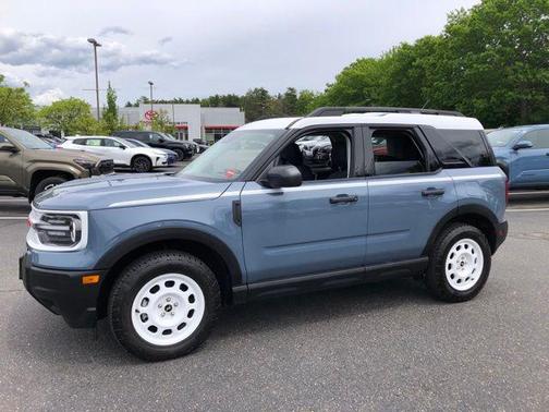 Azure Gray Metallic Tri-Coat 2025 Ford Bronco Sport Heritage