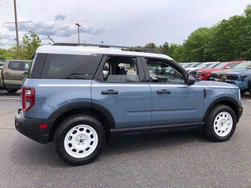 Azure Gray Metallic Tri-Coat 2025 Ford Bronco Sport Heritage