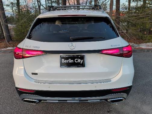 2023 Mercedes-Benz GLC 300 4MATIC