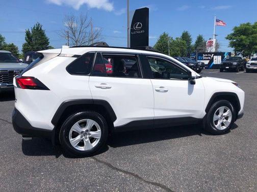 Super White 2019 Toyota RAV4 XLE