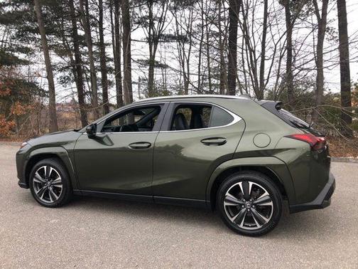 2023 Lexus UX 250h Base