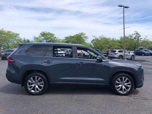 Storm Cloud 2024 Toyota Grand Highlander Limited