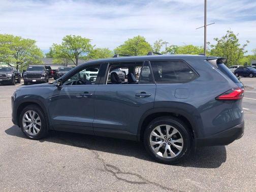 Storm Cloud 2024 Toyota Grand Highlander Limited