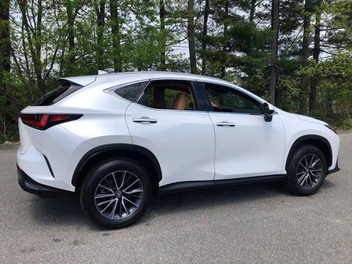 Eminent White Pearl 2025 Lexus NX 350 Premium