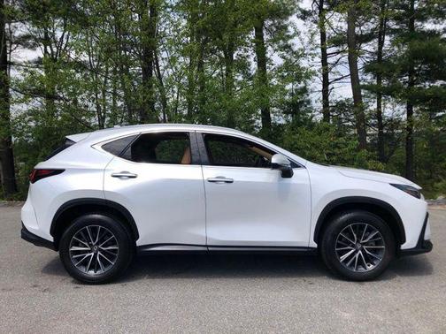 Eminent White Pearl 2025 Lexus NX 350 Premium