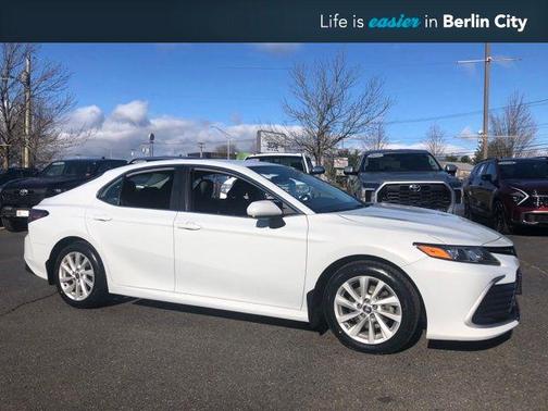 Ice Edge 2022 Toyota Camry LE