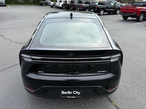 2025 Toyota Prius Plug-In Hybrid XSE Premium