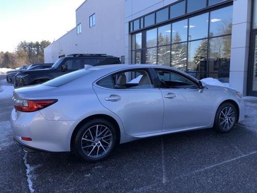 2017 Lexus ES 350 Base