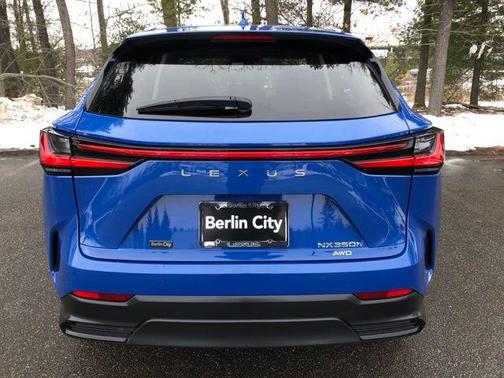 2022 Lexus NX 350h Premium