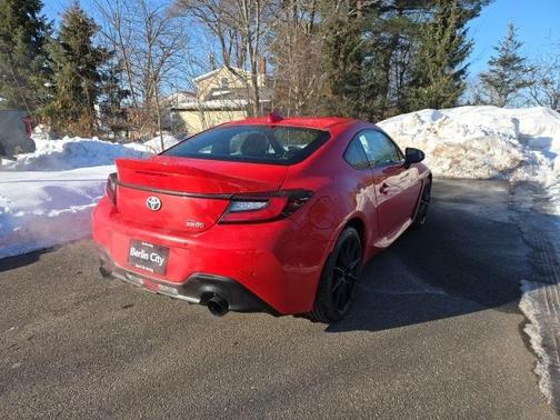 2026 Toyota GR86 Premium