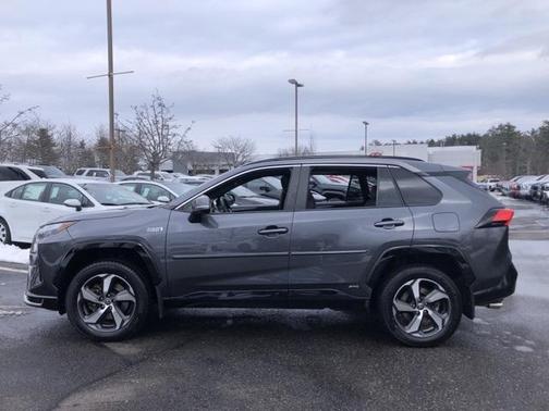 2023 Toyota RAV4 Prime SE