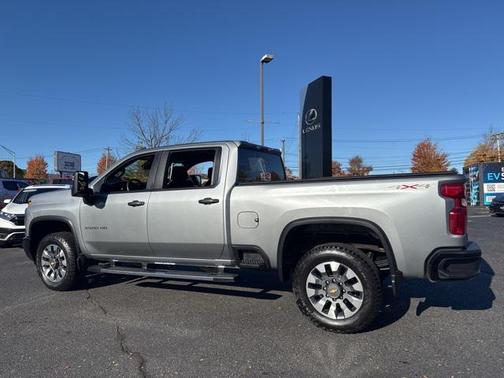 2024 Chevrolet Silverado 2500 Custom