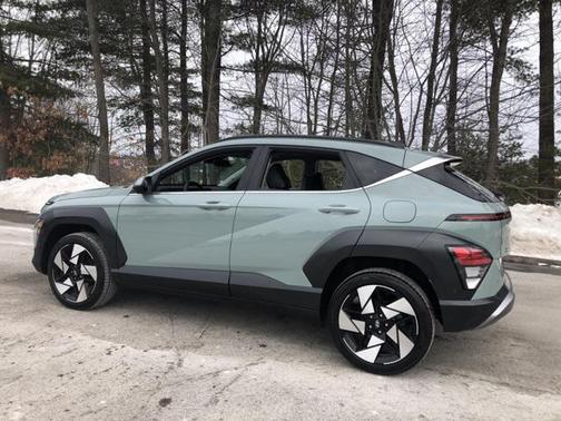 2024 Hyundai KONA Limited