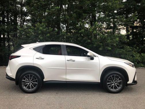 Eminent White Pearl 2022 Lexus NX 350 Premium