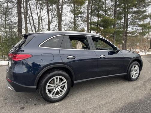2024 Mercedes-Benz GLC 300 4MATIC