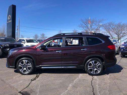 2024 Subaru Ascent Touring 7-Passenger