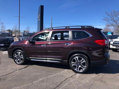 2024 Subaru Ascent Touring 7-Passenger