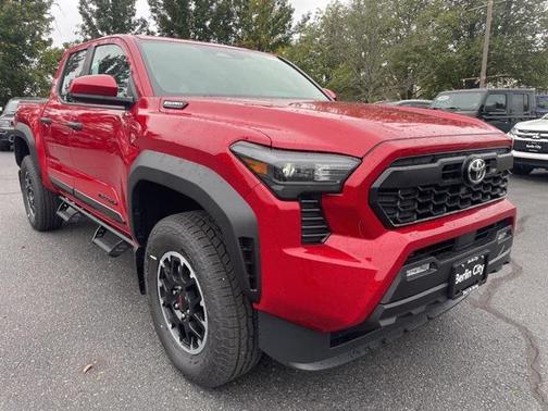 2025 Toyota Tacoma Hybrid TRD Off Road