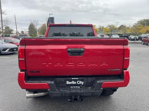 2025 Toyota Tacoma Hybrid TRD Off Road