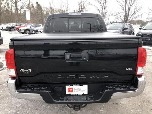 2017 Toyota Tacoma SR5