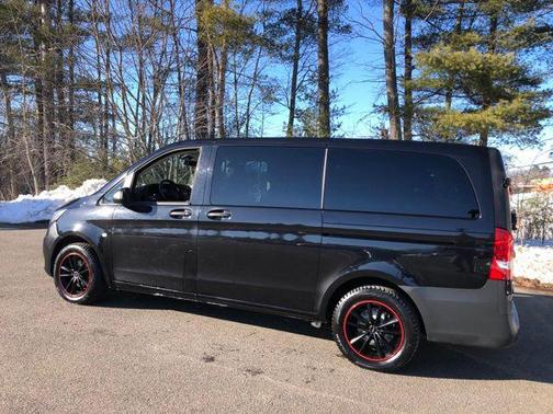 2019 Mercedes-Benz Metris Base