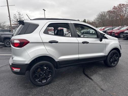 2022 Ford EcoSport SES